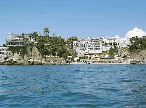 El Pulguilla Otel Nerja